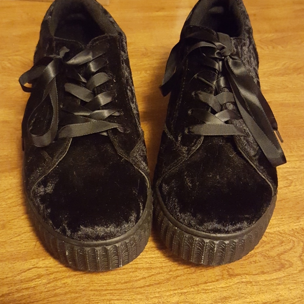 Black velvet sneakers - Picture 3 of 5